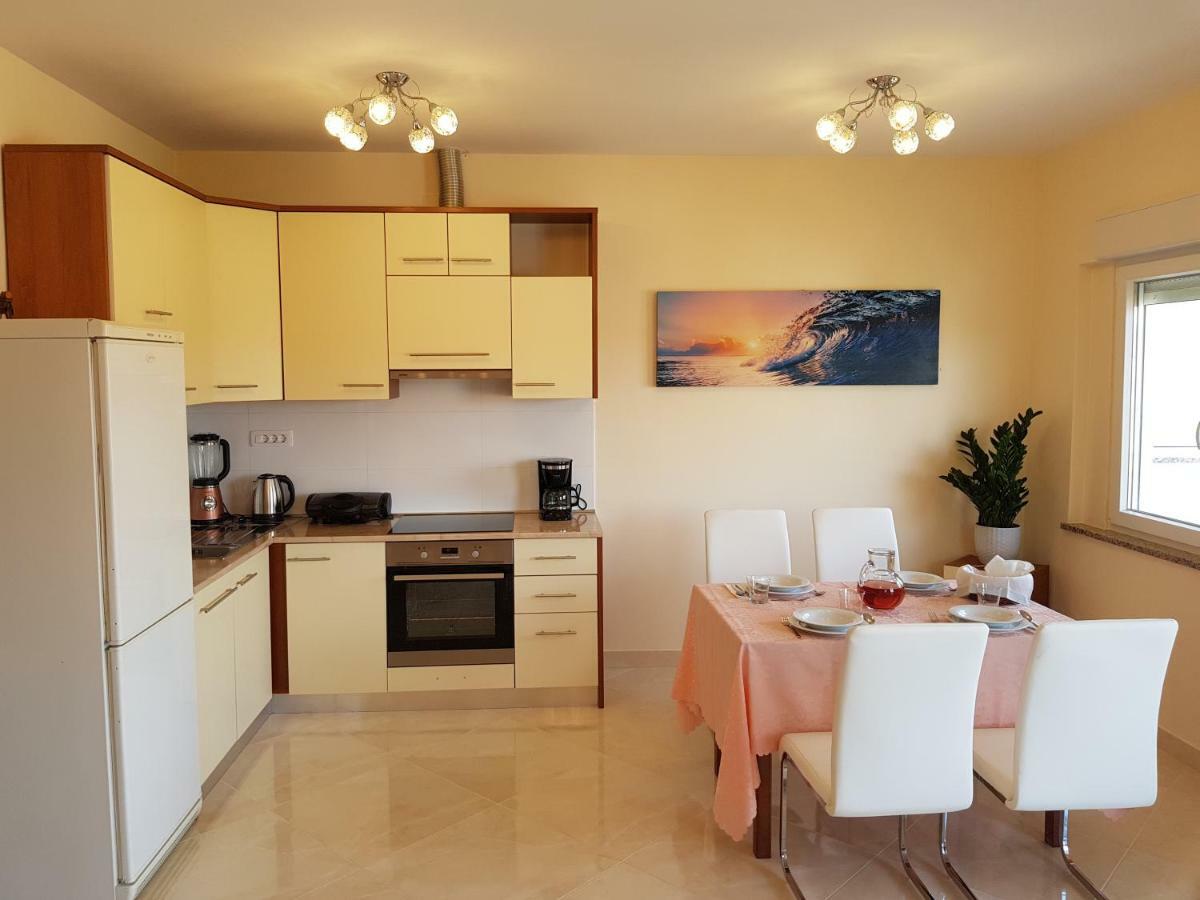 Apartman Vesna มาลินสกา ภายนอก รูปภาพ
