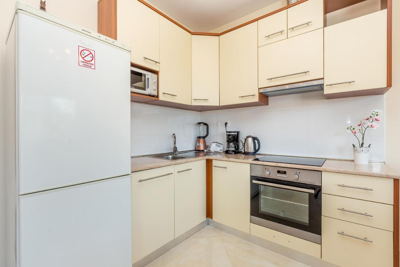 Apartman Vesna มาลินสกา ภายนอก รูปภาพ