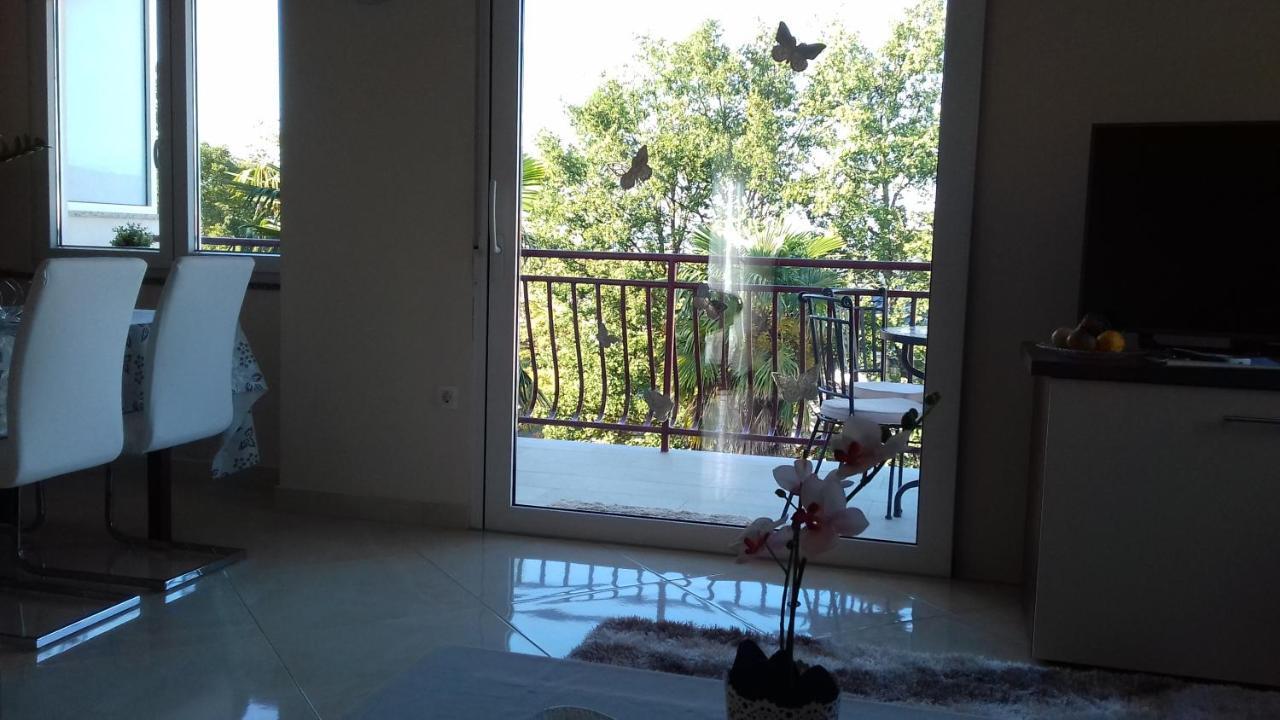 Apartman Vesna มาลินสกา ภายนอก รูปภาพ
